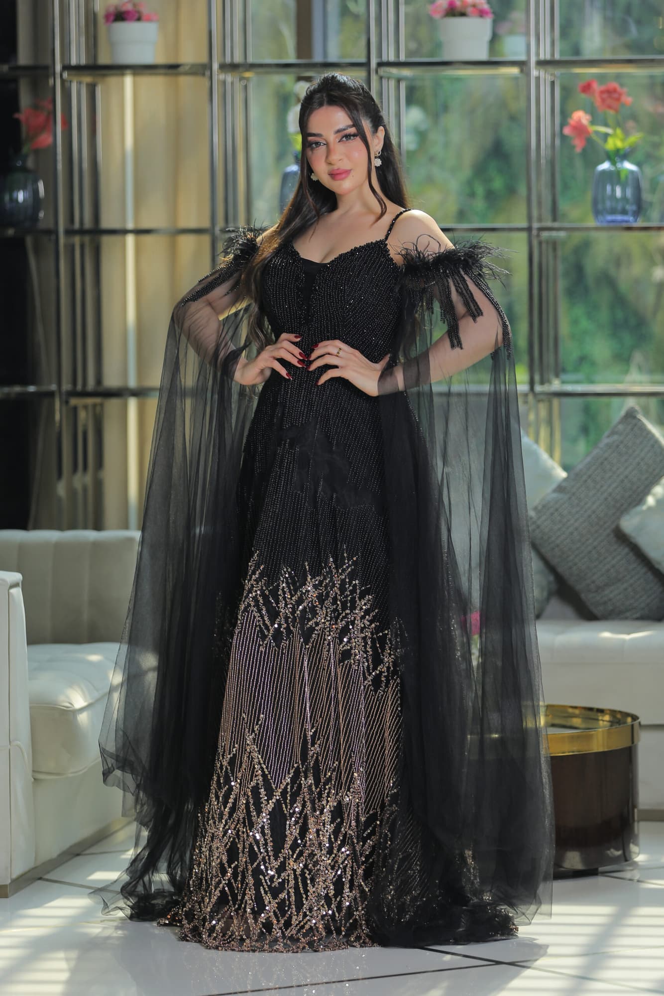 فستان سهرة باكمام كيب شفاف مطرز خرز