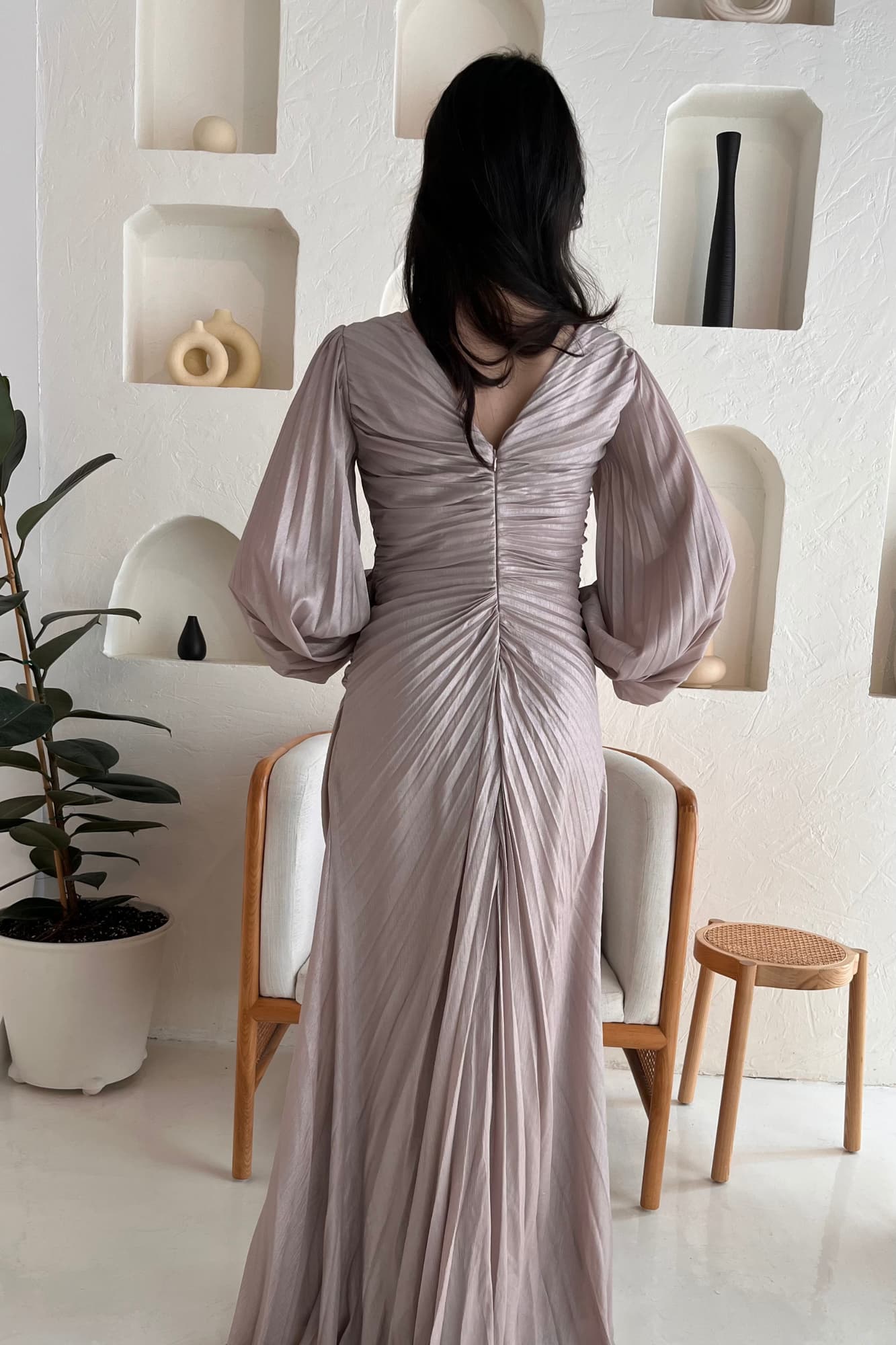 فستان سهره ساتان مزين بكرستال جانبي