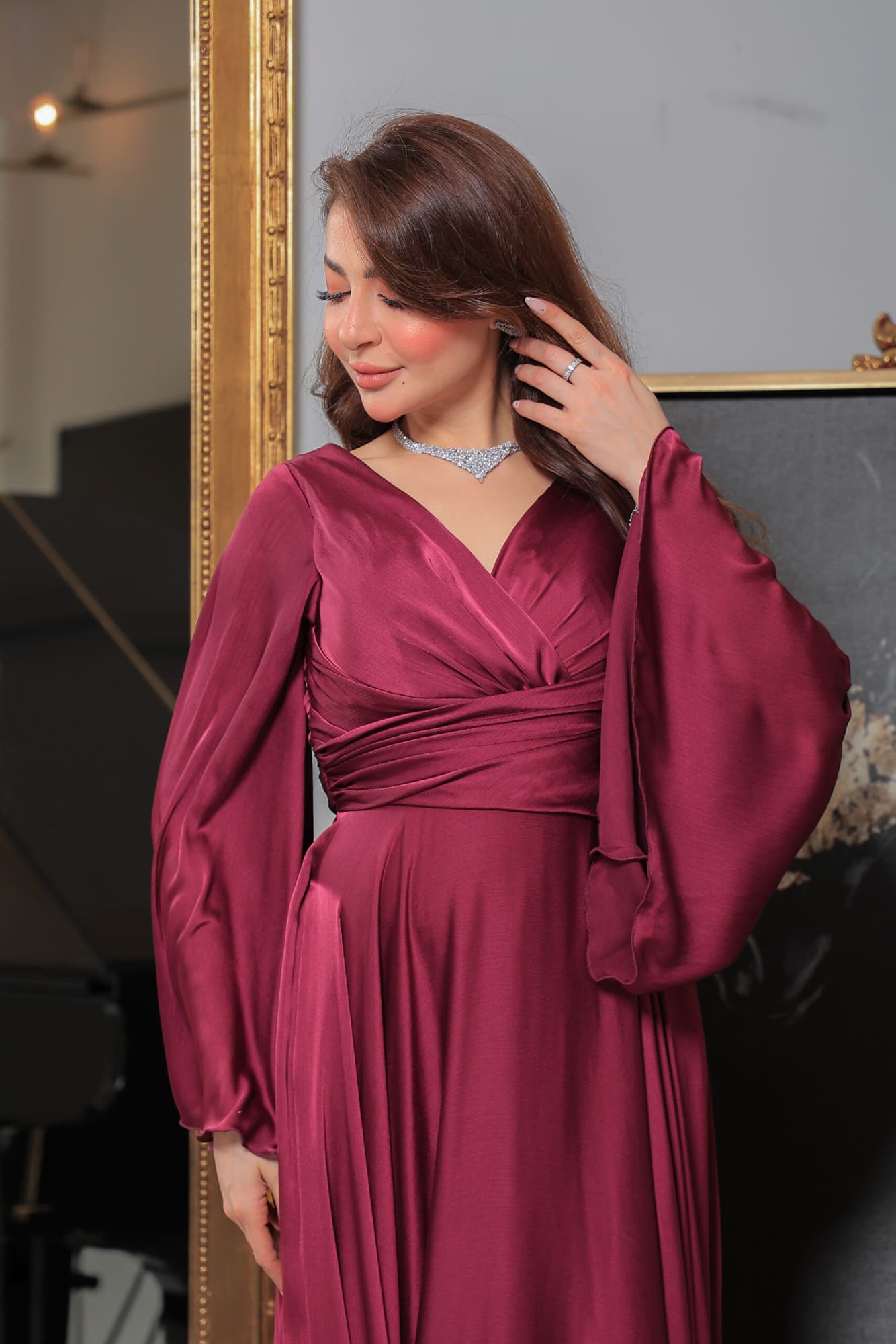 فستان ناعم كلوش بأكمام واسعه