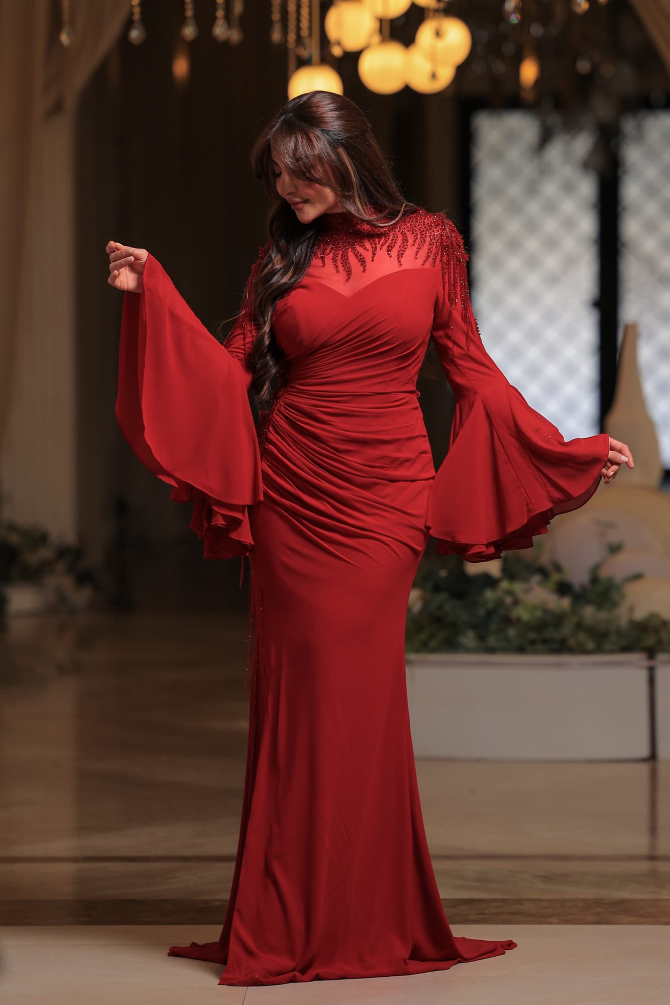 فستان سهره ماكسي بتصميم كلاسيكي فاخر