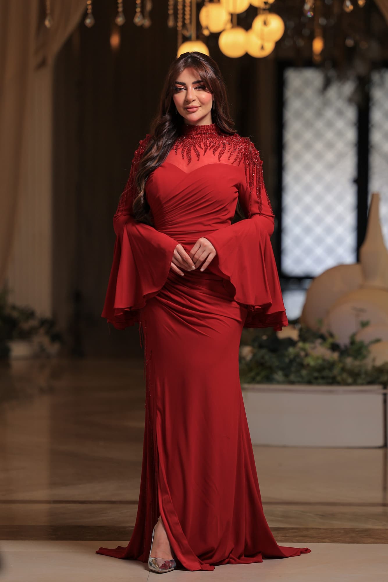 فستان سهره ماكسي بتصميم كلاسيكي فاخر