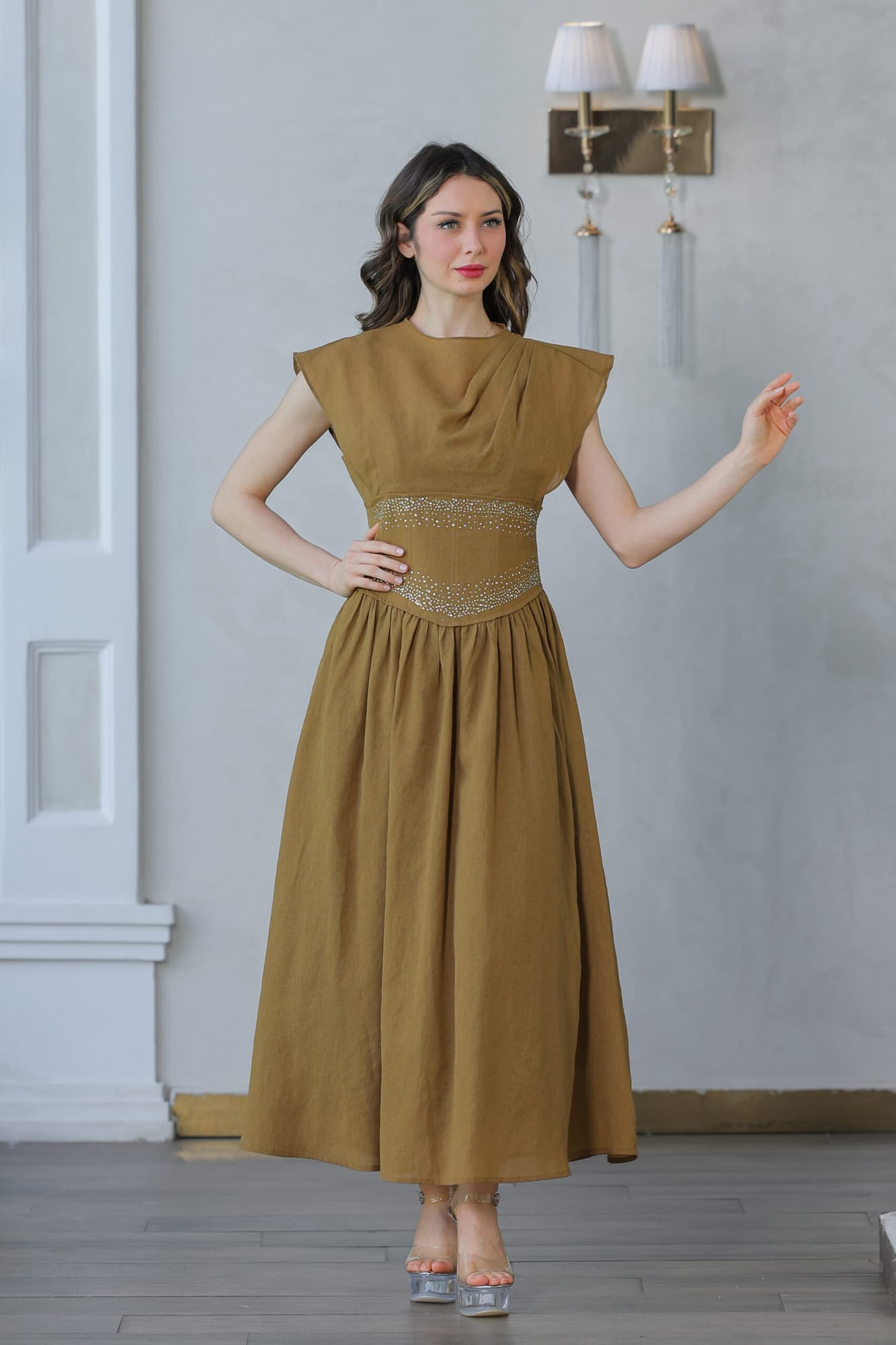 فستان ميدي باكمام كب قصيره شفافه