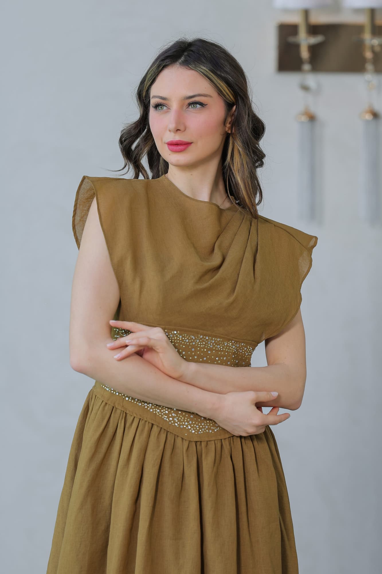 فستان ميدي باكمام كب قصيره شفافه