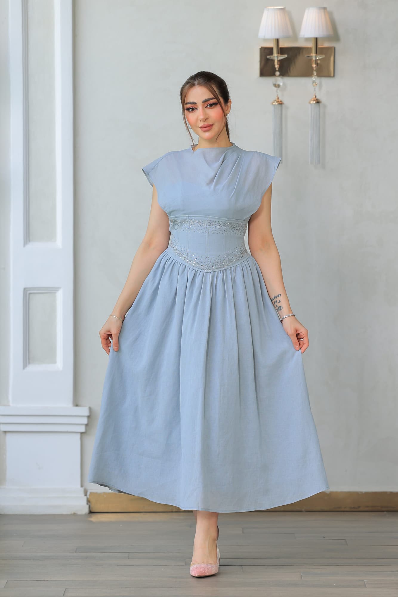 فستان ميدي باكمام كب قصيره شفافه