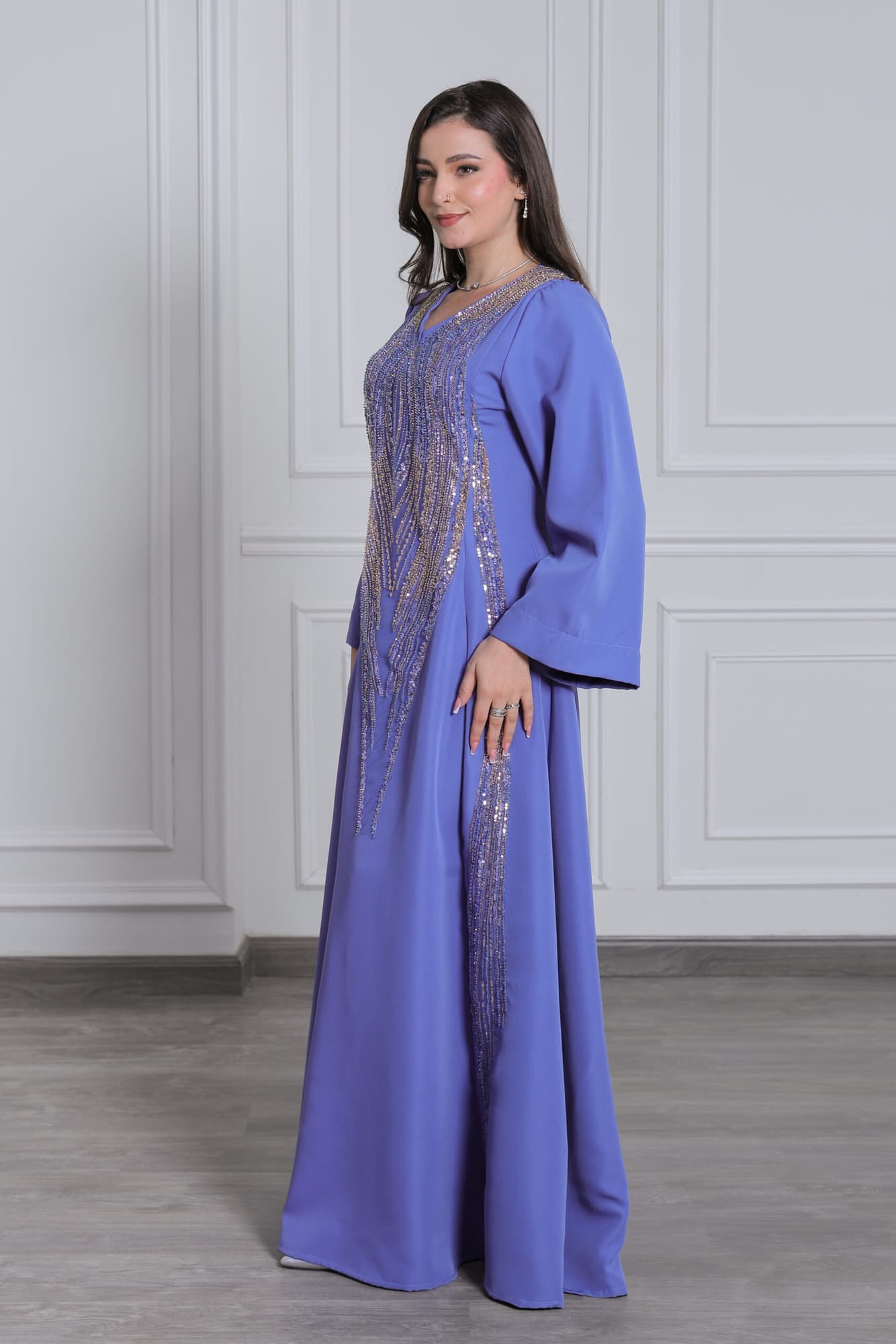 جلابية فخمة بتطريز خرز