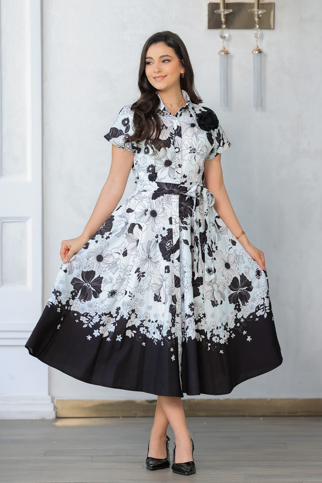 فستان أنيق مستوحى من جمال الطبيعة بتصميم كلاسيكي راق