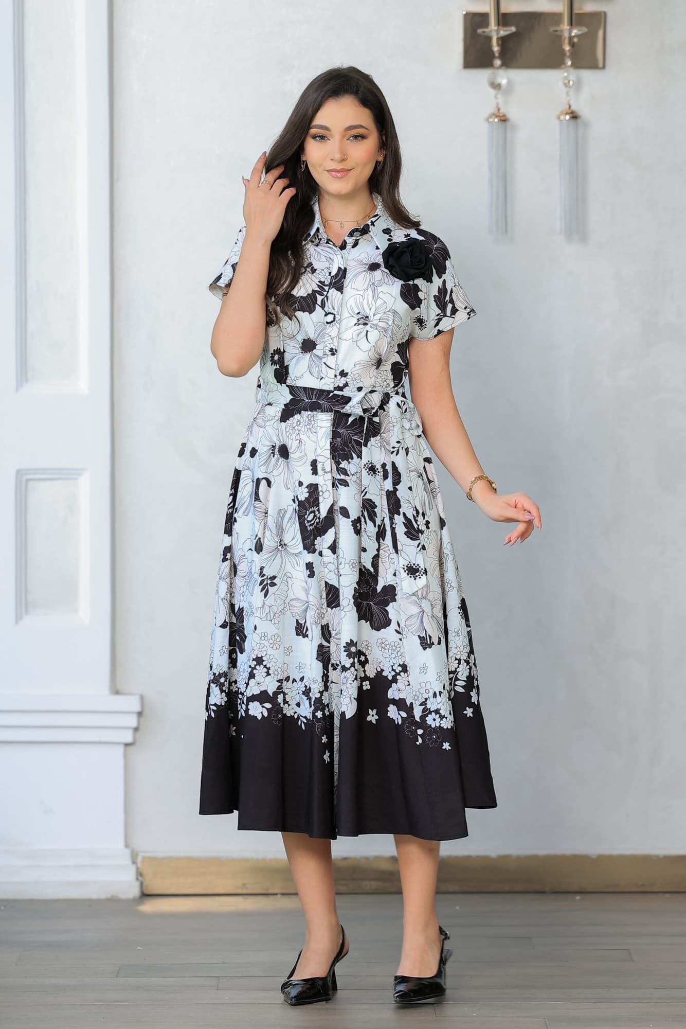 فستان أنيق مستوحى من جمال الطبيعة بتصميم كلاسيكي راق