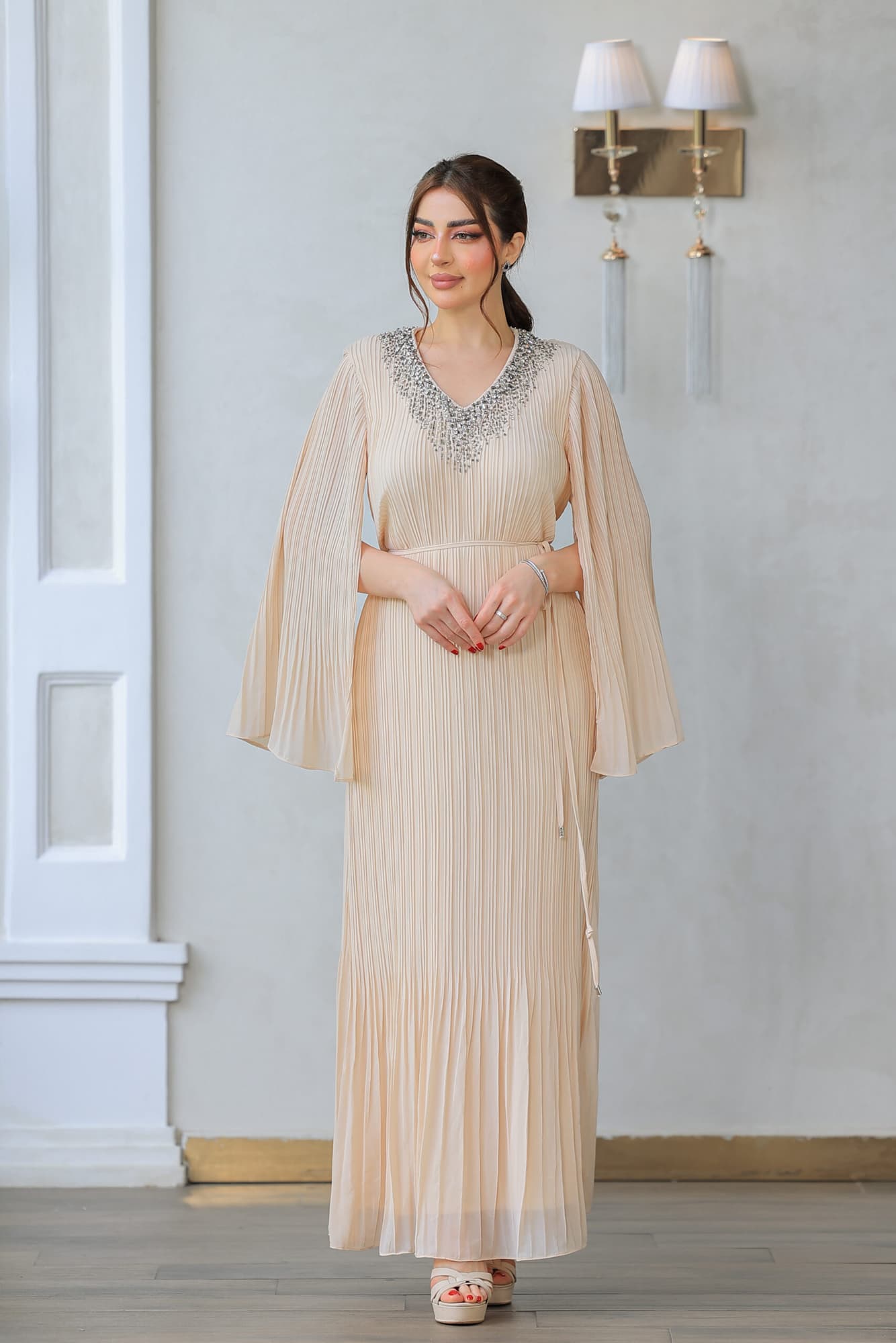 فستان أنيق بلمسة ملكية