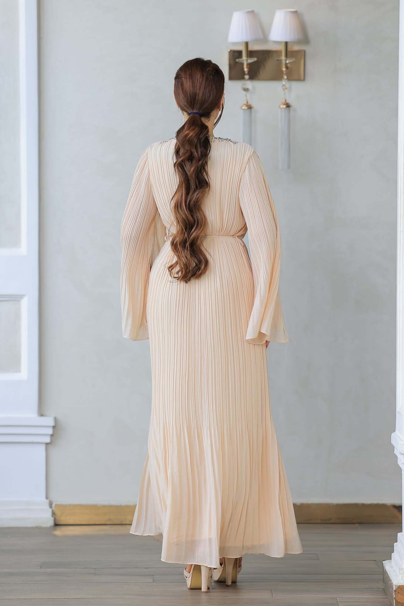 فستان أنيق بلمسة ملكية