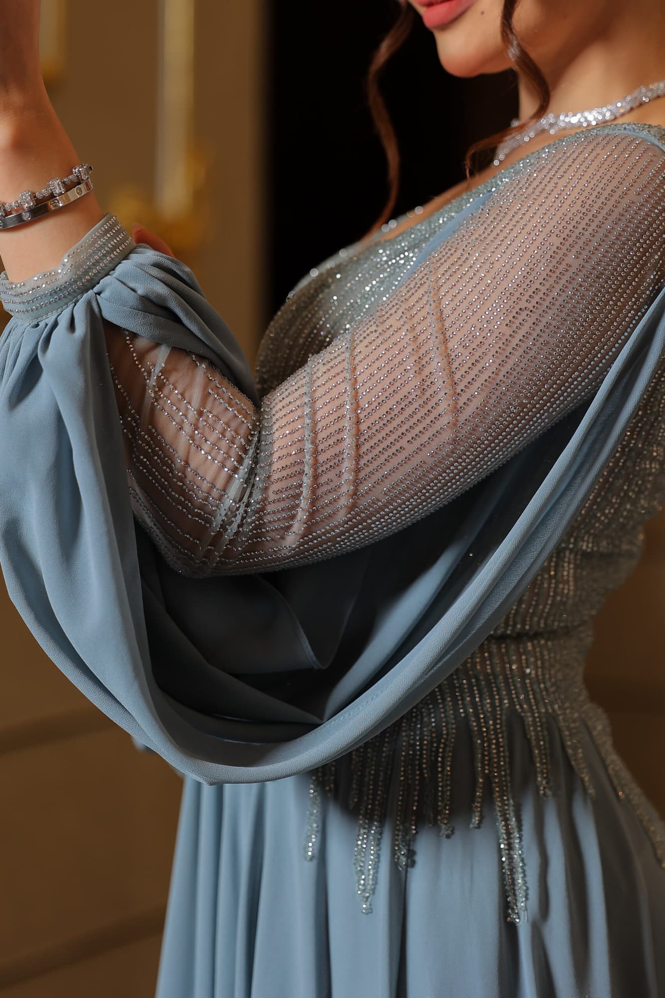 فستان سهرة شيفون باكمام شفاف ماسك مضاف له شيفون منسدل