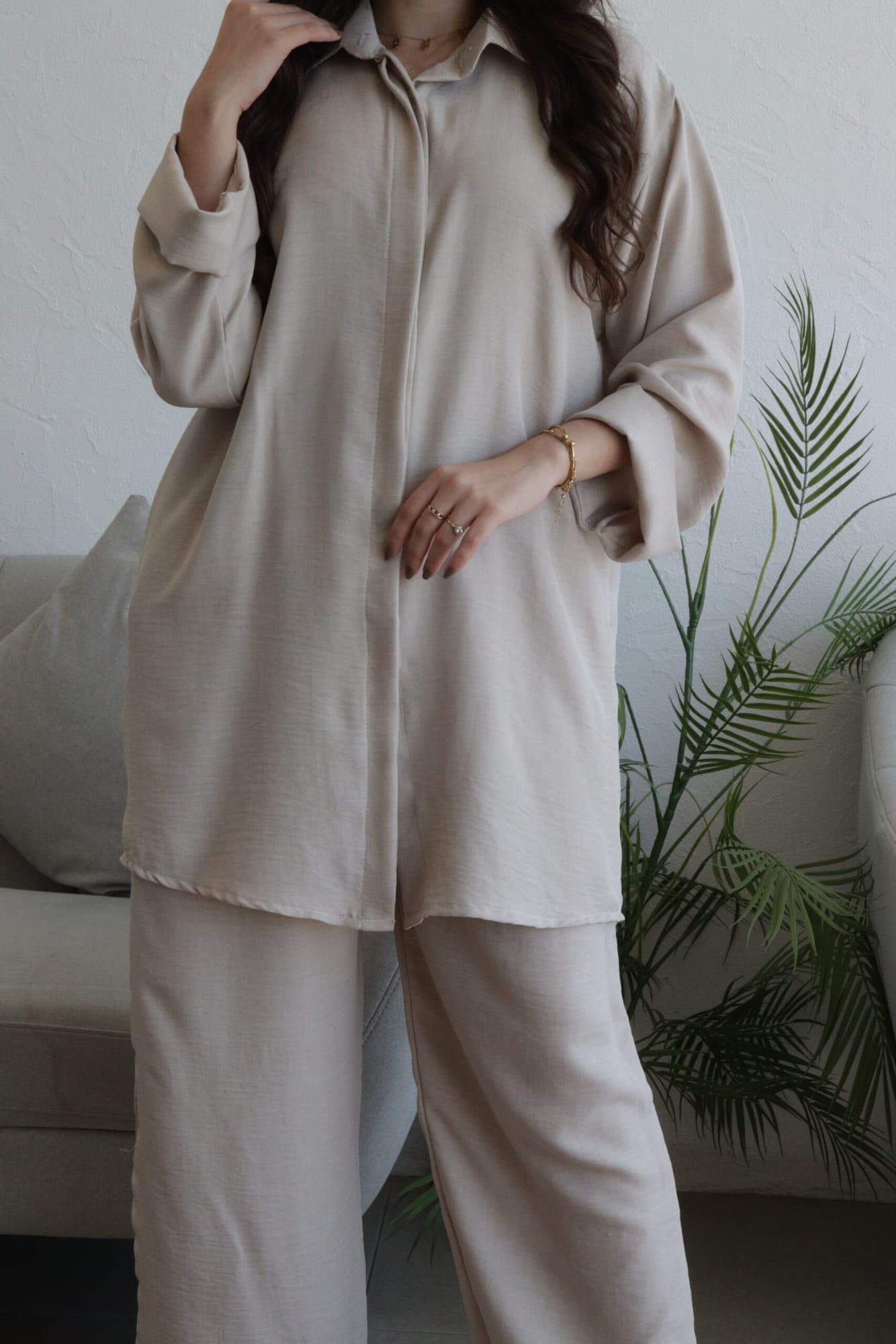 طقم بلوزة وبنطلون كاجوال بيج