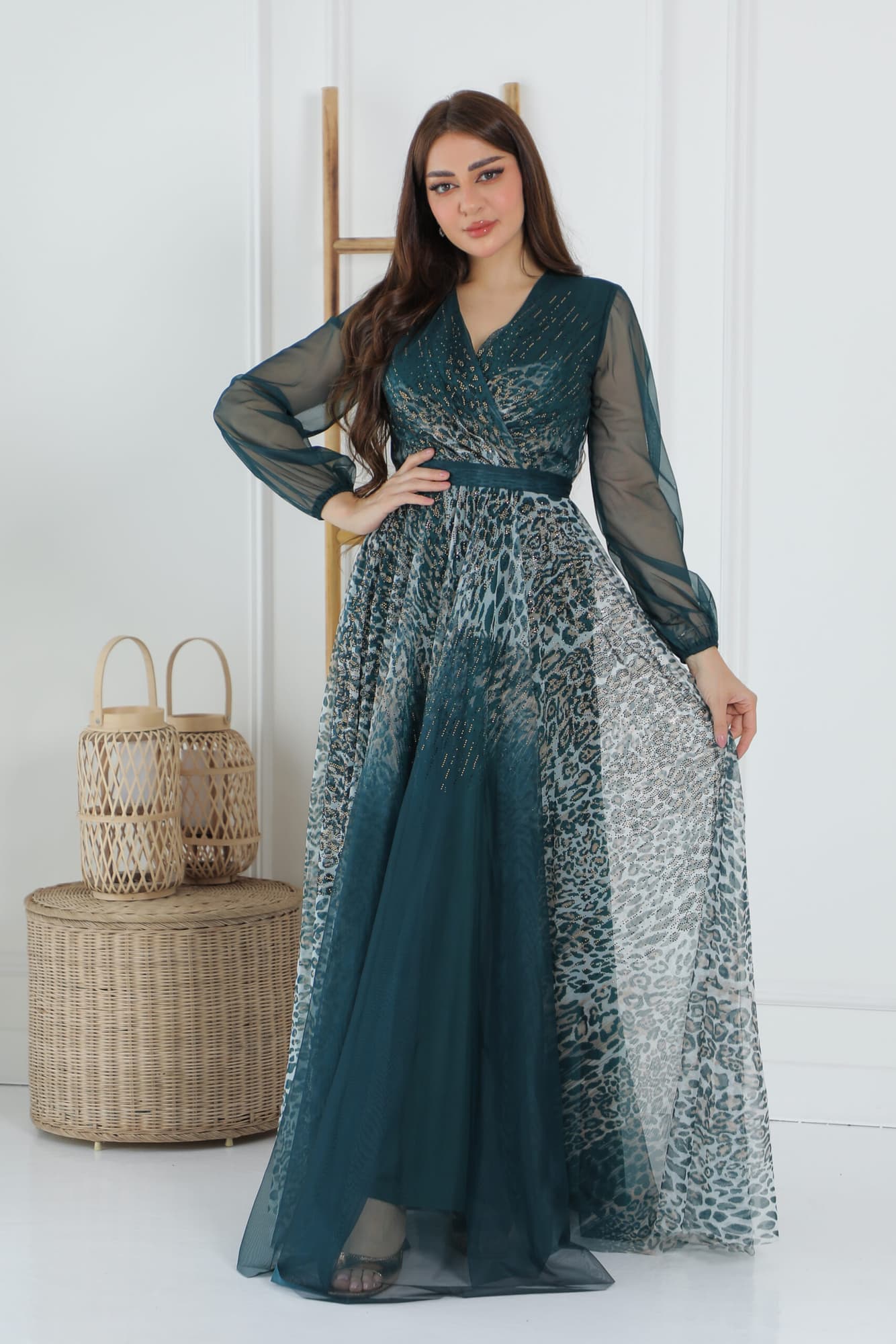 فستان نسائي اكمام شفافة بطباعة جلد النمر