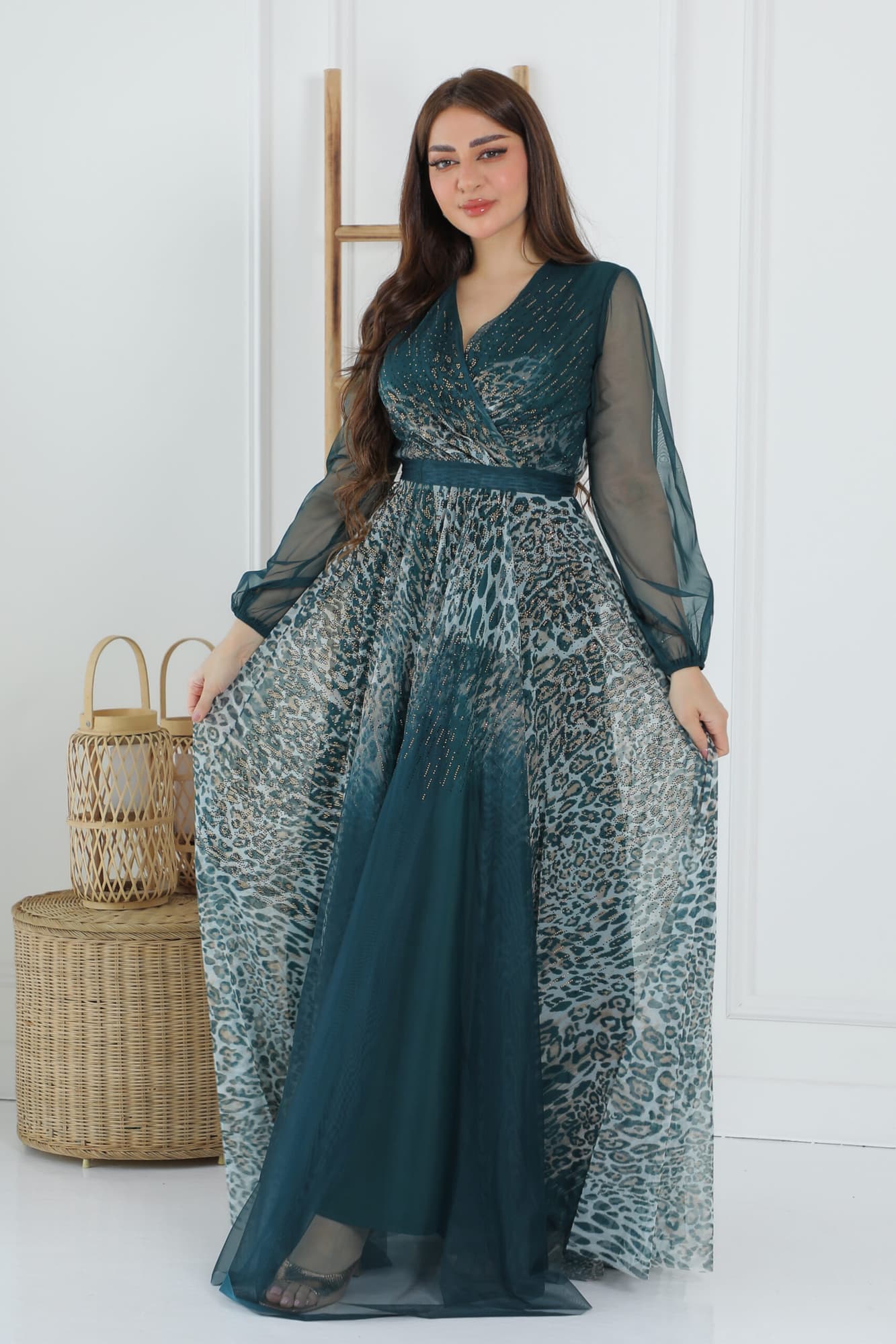 فستان نسائي اكمام شفافة بطباعة جلد النمر