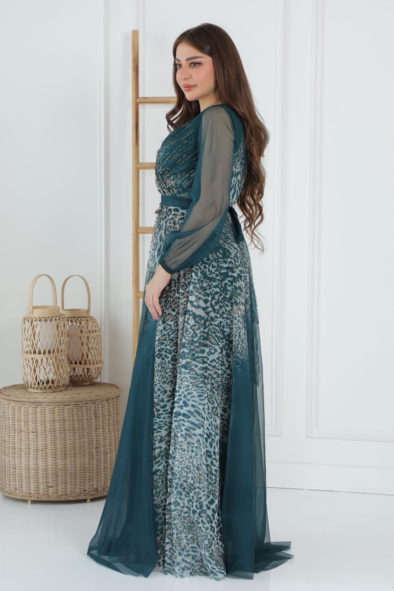 فستان نسائي اكمام شفافة بطباعة جلد النمر