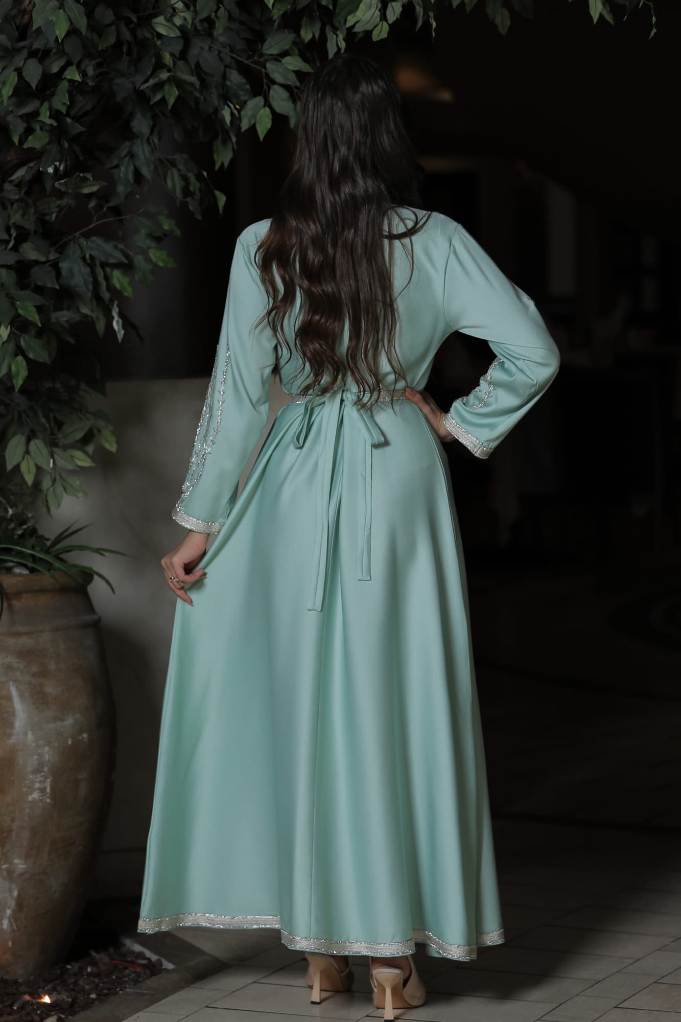 جلابية ناعمة مشجرة فضي