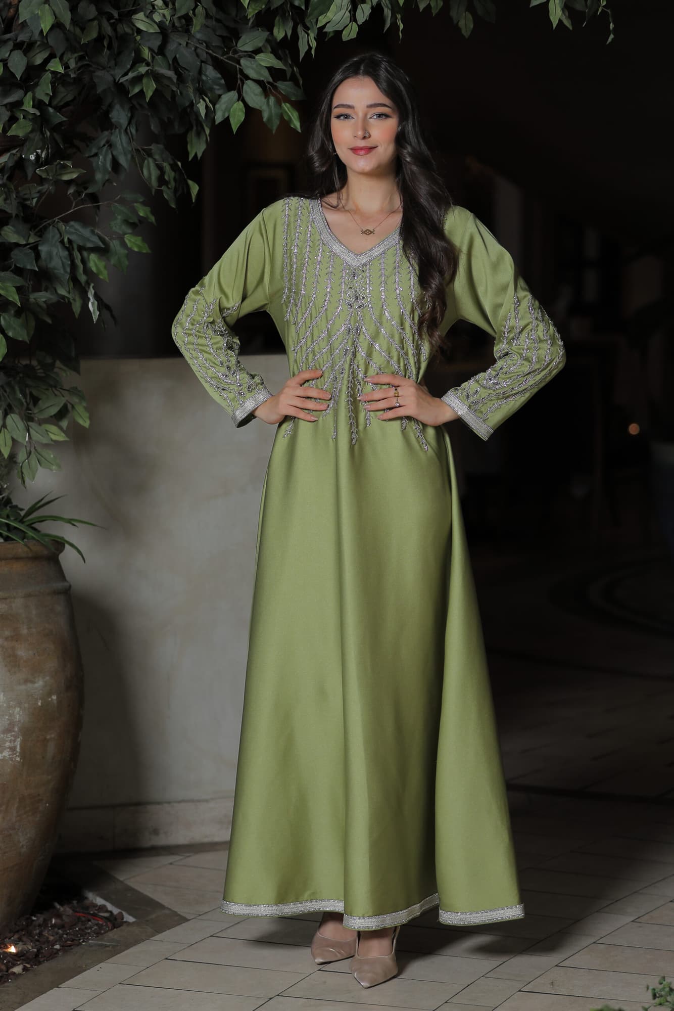 جلابية ناعمة مشجرة فضي