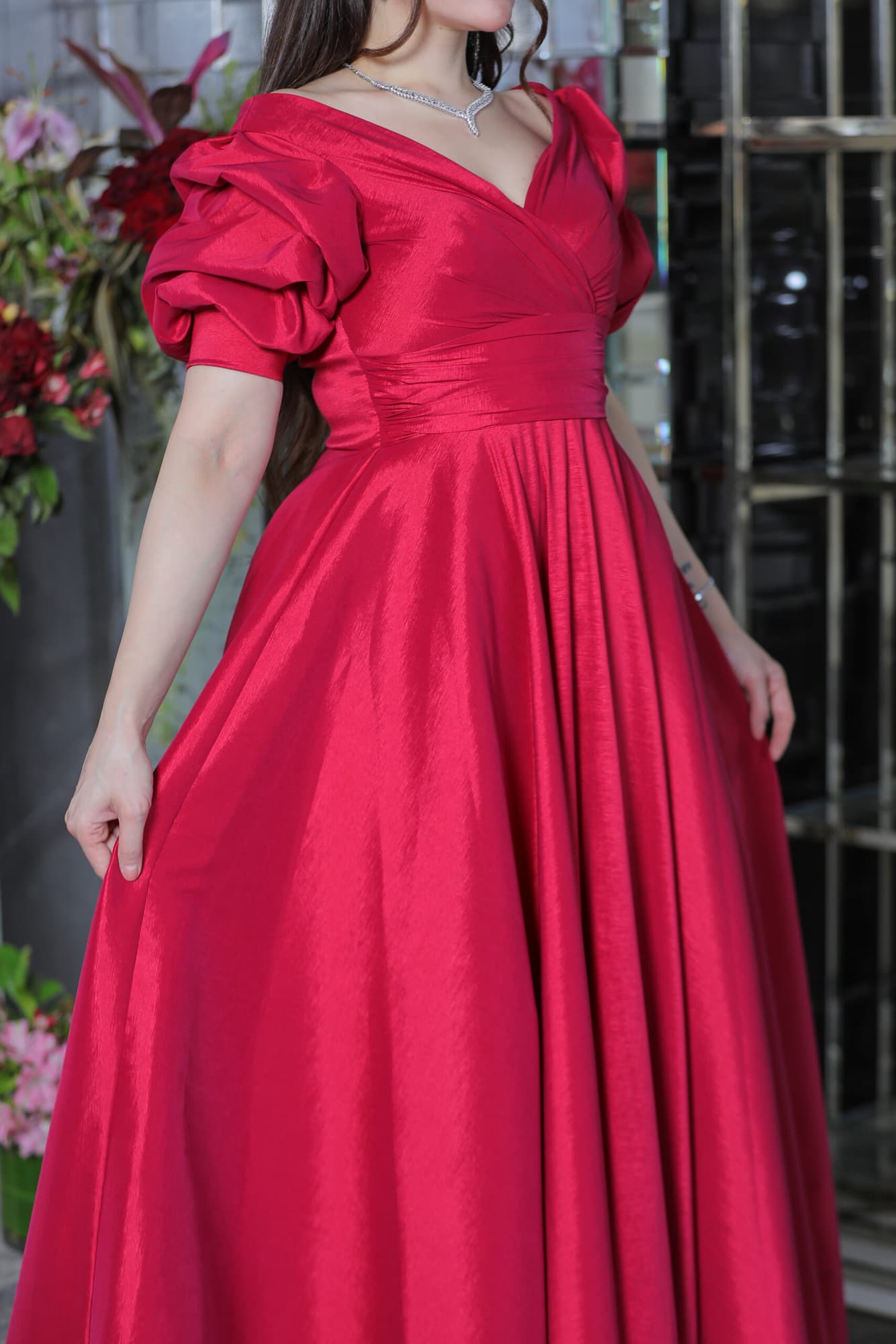 فستان سهره طويل باكمام بف احمر