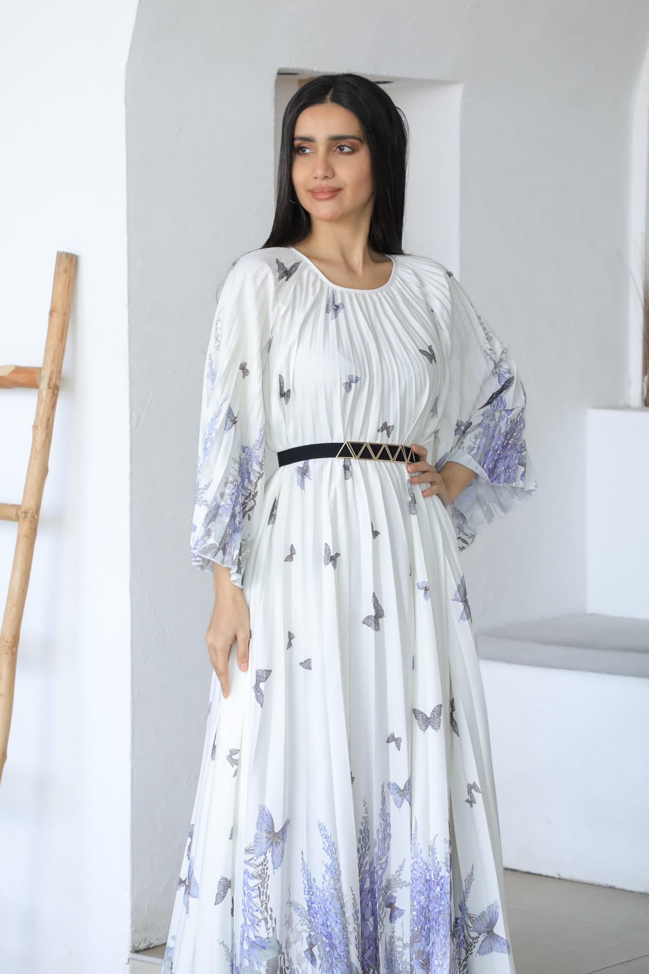 جلابية كسرات ناعمة بطباعة فراشات