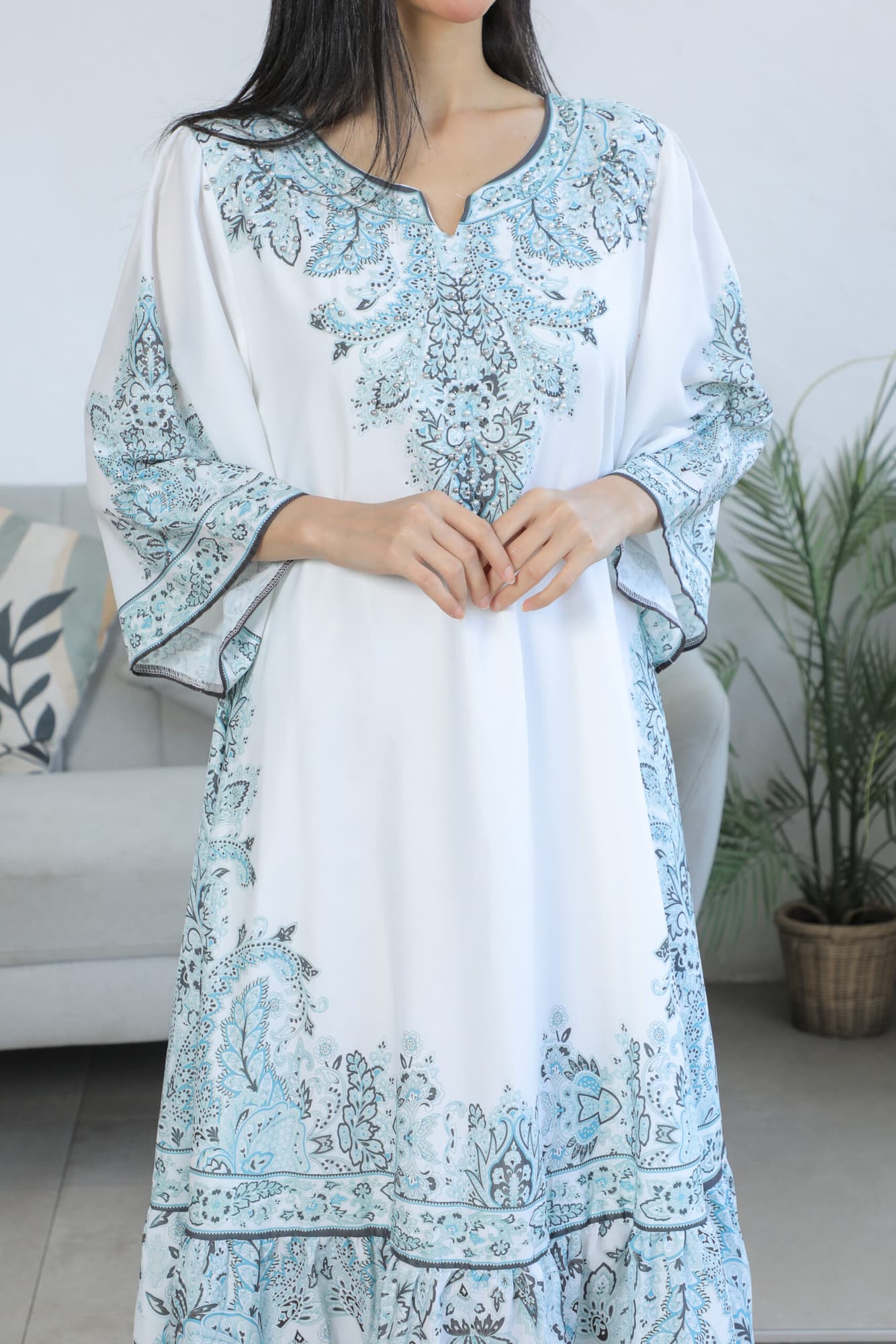 جلابية رمضانية بنقوش ناعمة تيفاني