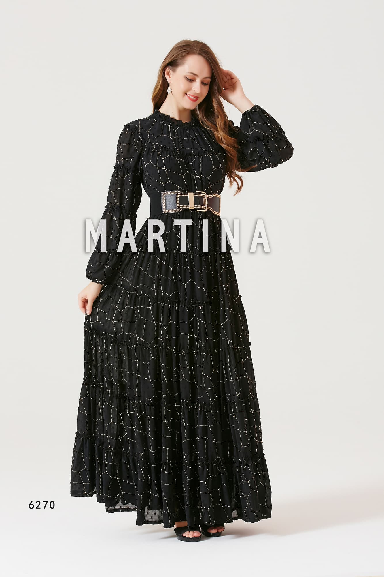 فستان طويل ناعم من خامة الشيفون