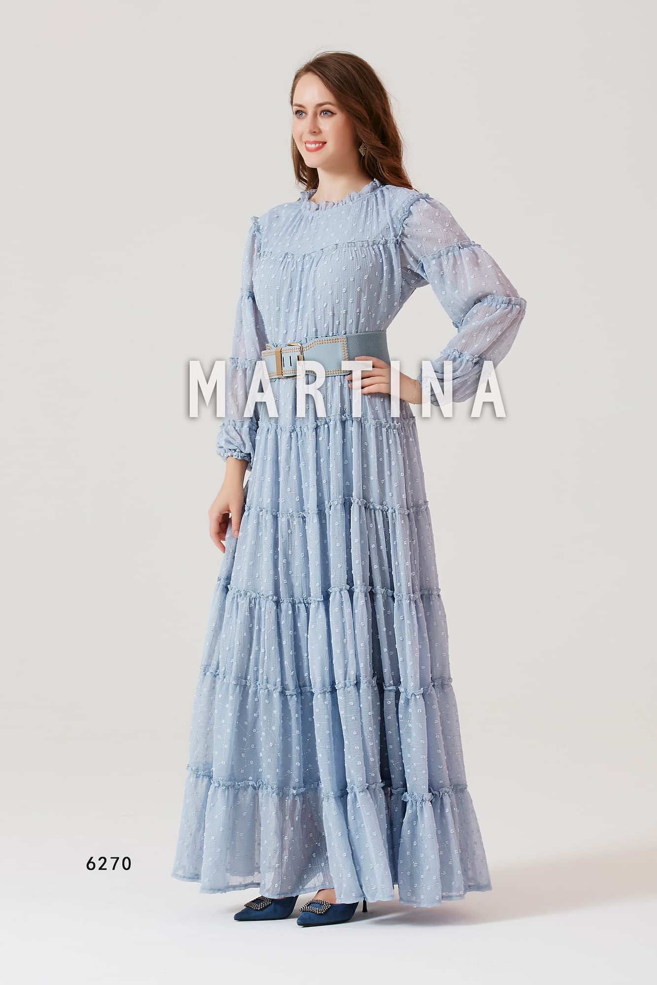 فستان طويل ناعم من خامة الشيفون