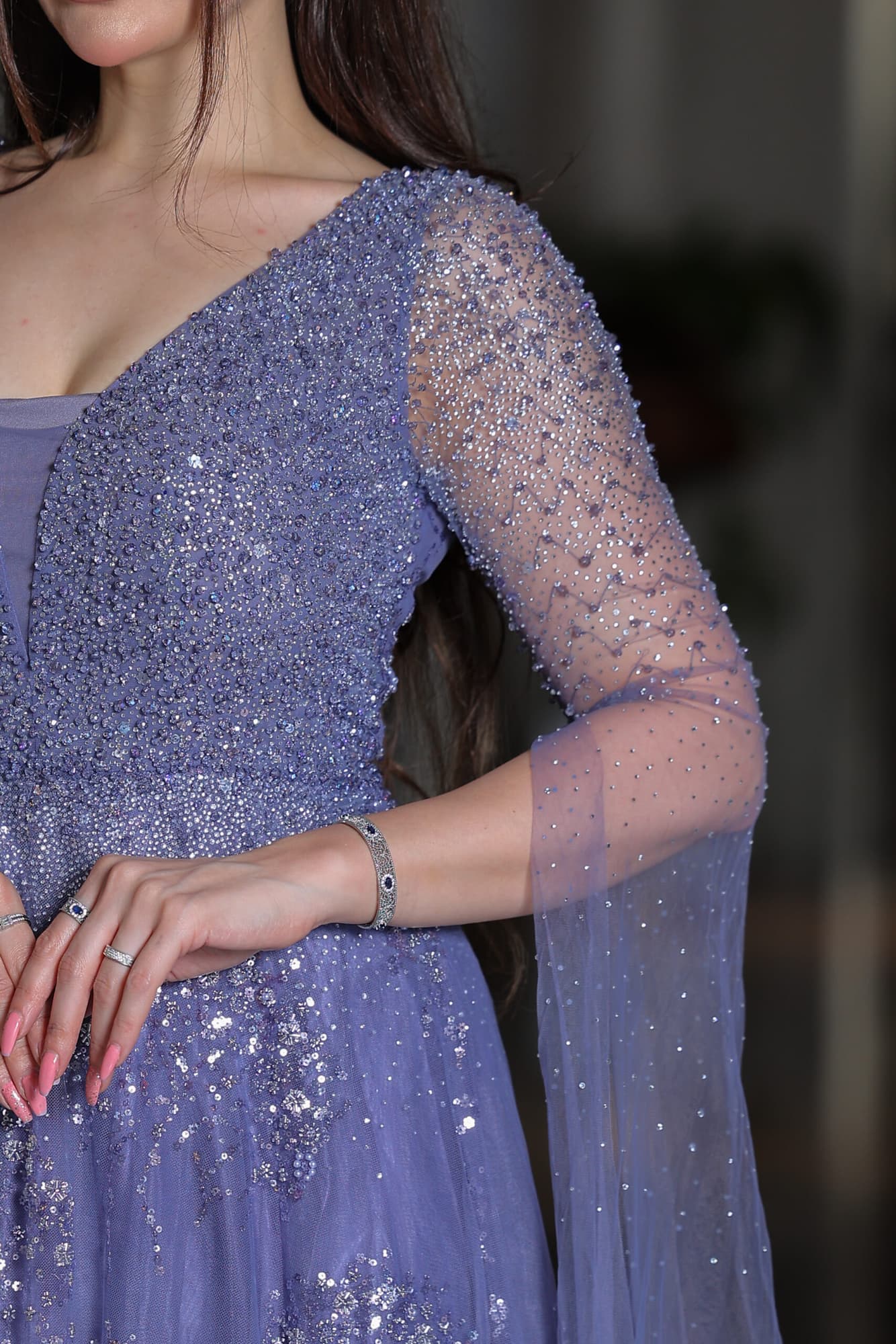 فستان سهره بتطريزكامل واكمام شفافه موف