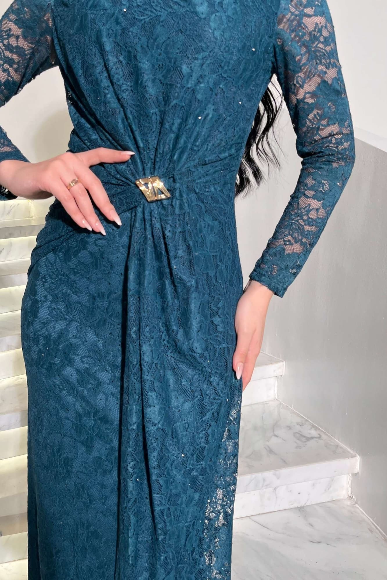 فستان ماكسي طويل دانتيل بقصة مخصره