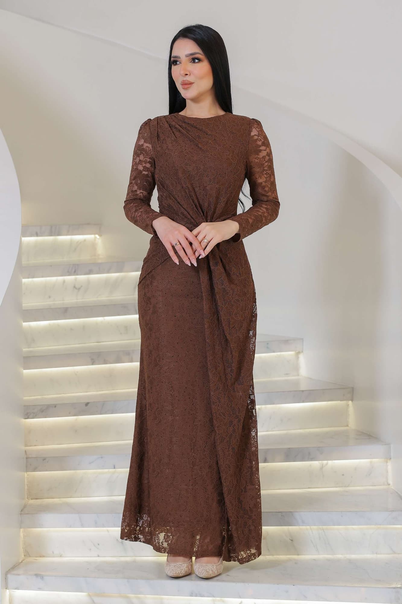 فستان ماكسي طويل دانتيل بقصة مخصره