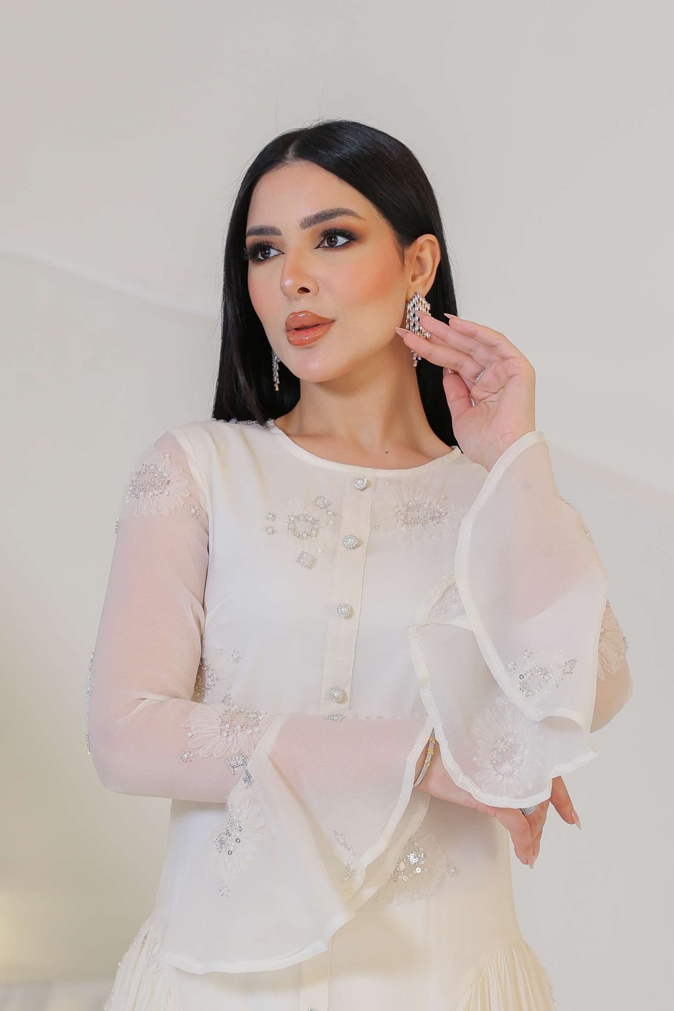 فستان سهره شيفون مزين بكرستالات ناعمه